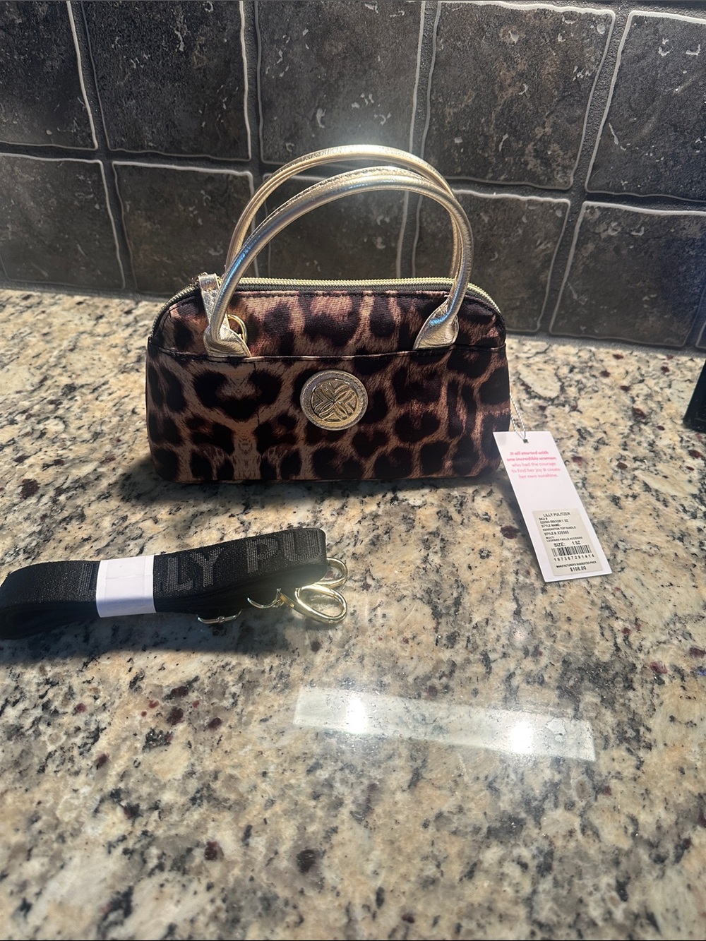 NWT Lilly Pulitzer bag - Picture 2 of 3
